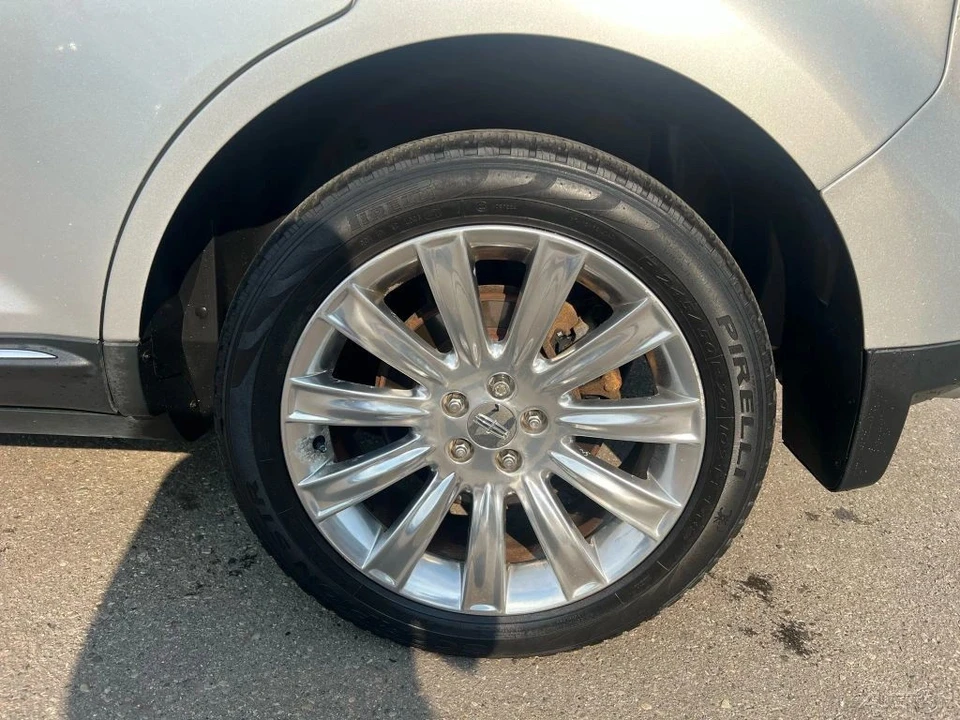 2015 Lincoln MKX - Image 14 of 21