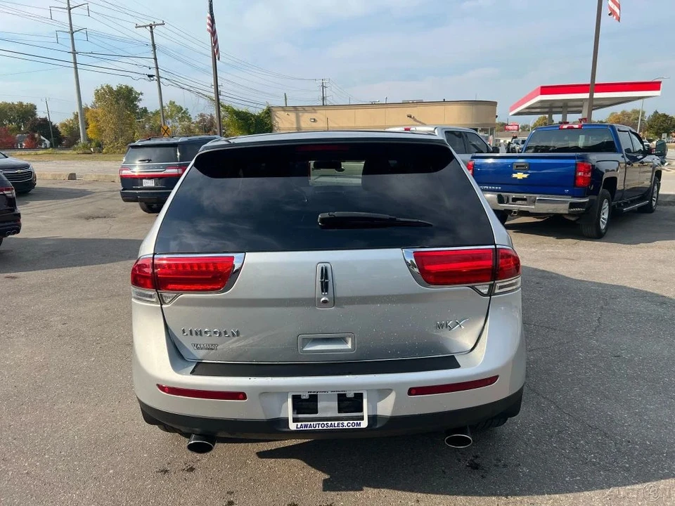 2015 Lincoln MKX - Image 4 of 12