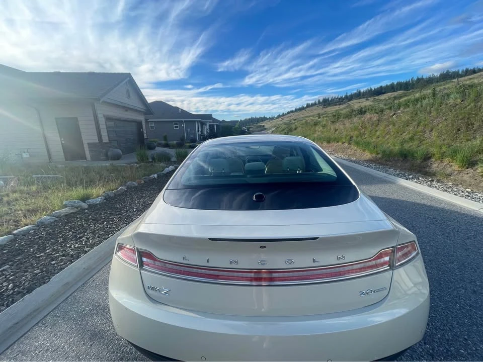 2015 Lincoln MKZ - Image 4 of 6