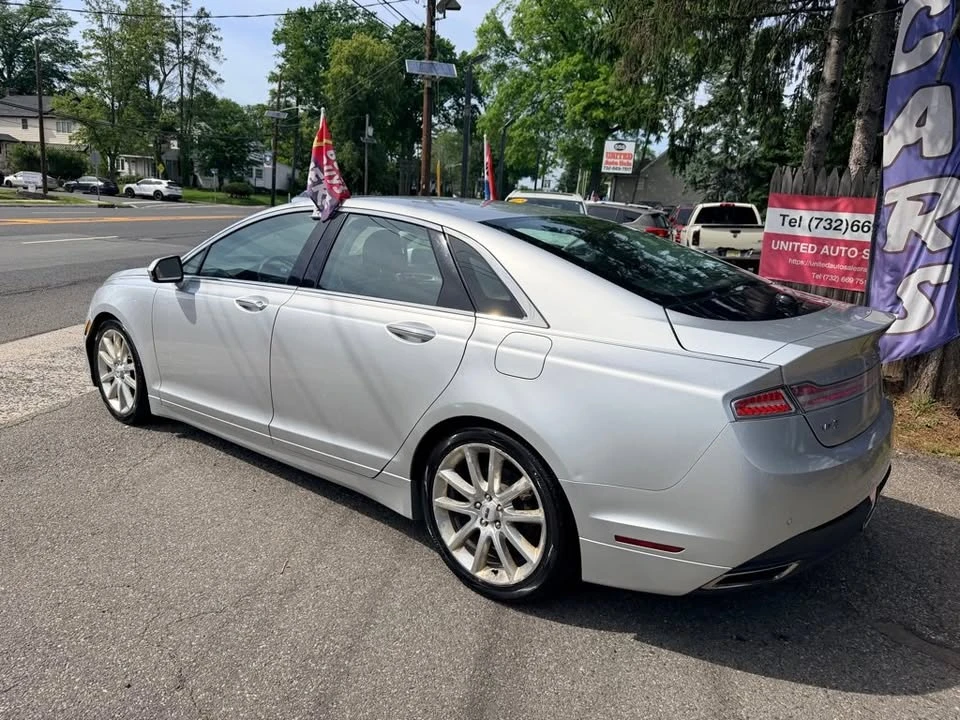 2015 Lincoln MKZ - Image 4 of 17