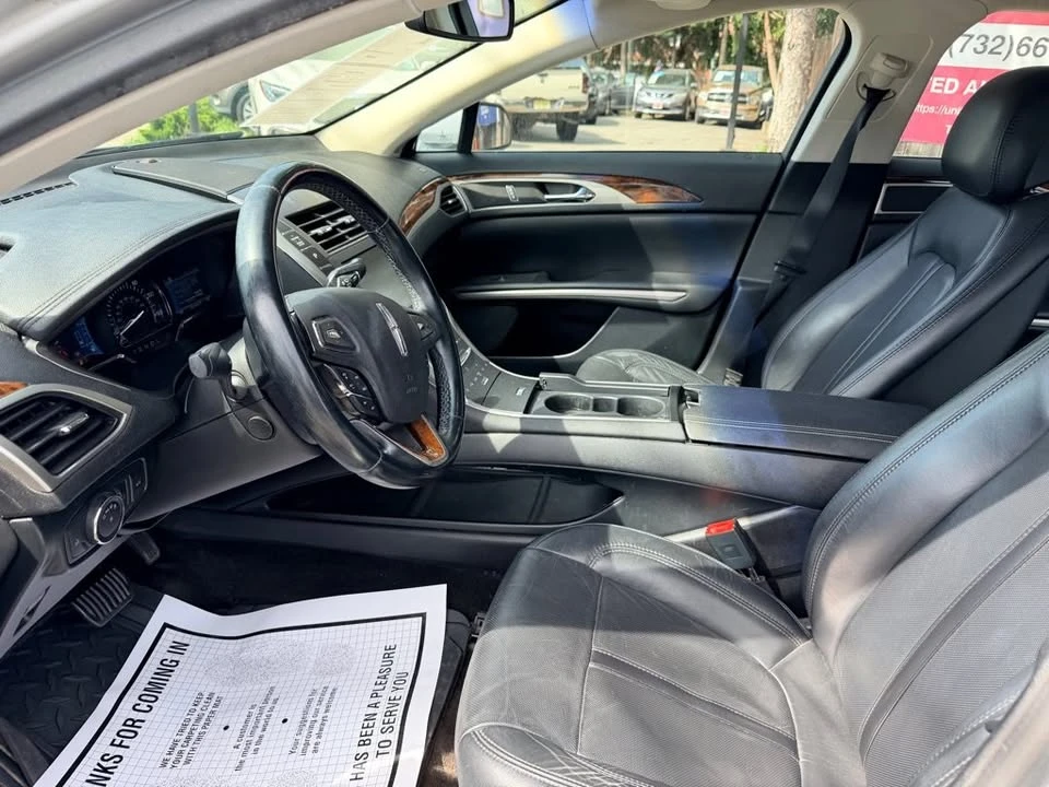 2015 Lincoln MKZ - Image 11 of 17