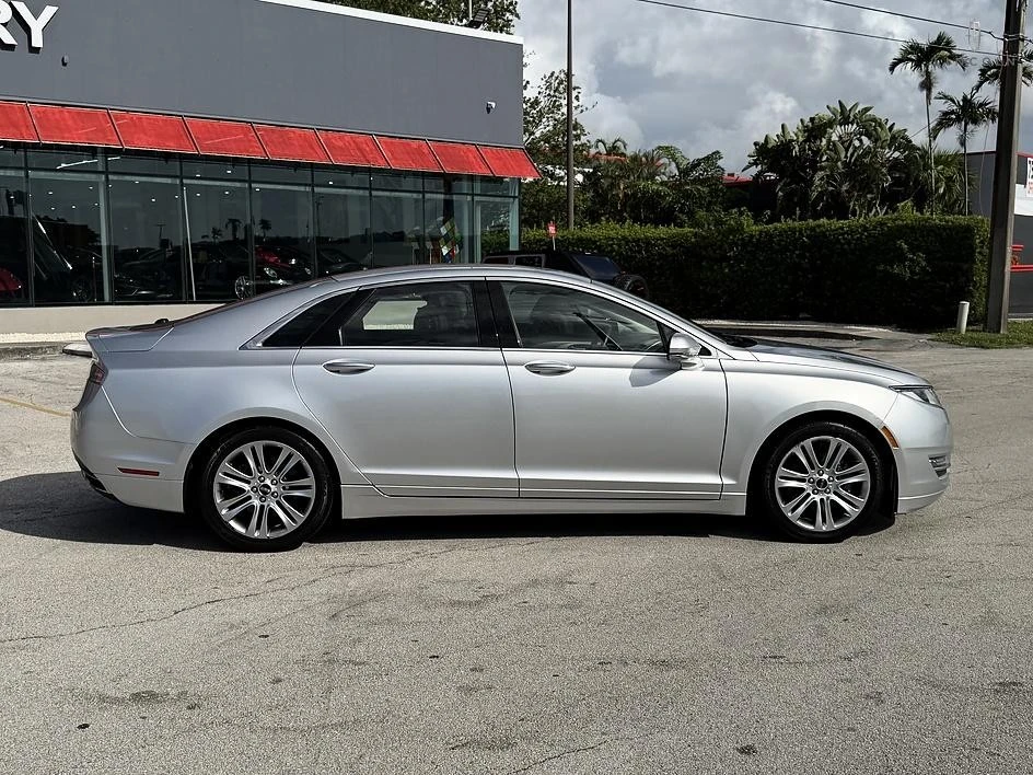 2015 Lincoln MKZ - Image 22 of 31