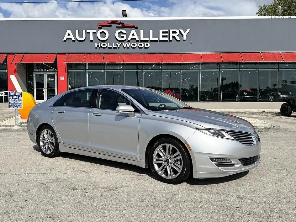 2015 Lincoln MKZ - Image 2 of 31