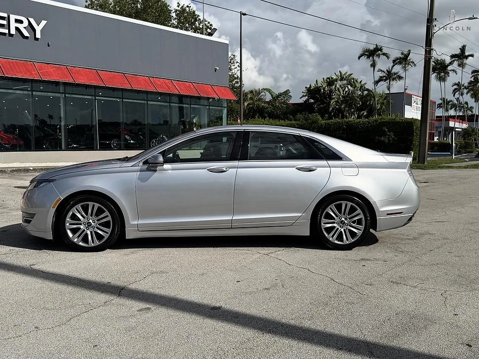 2015 Lincoln MKZ - Image 7 of 31
