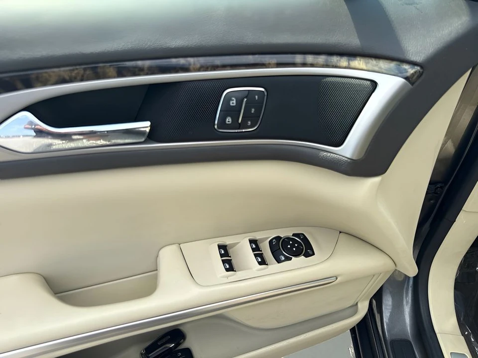2015 Lincoln MKZ - Image 15 of 22
