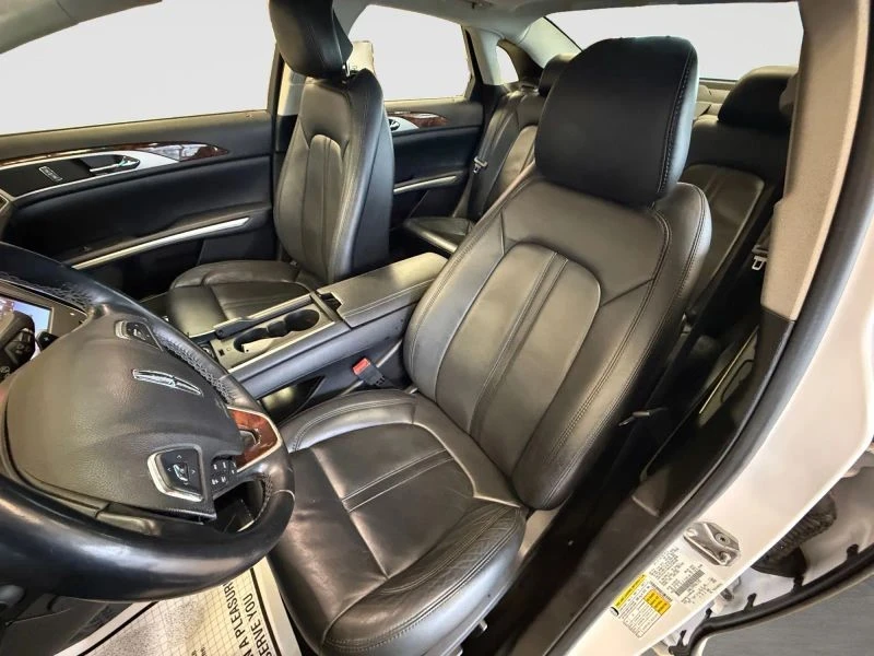 2015 Lincoln MKZ - Image 11 of 12