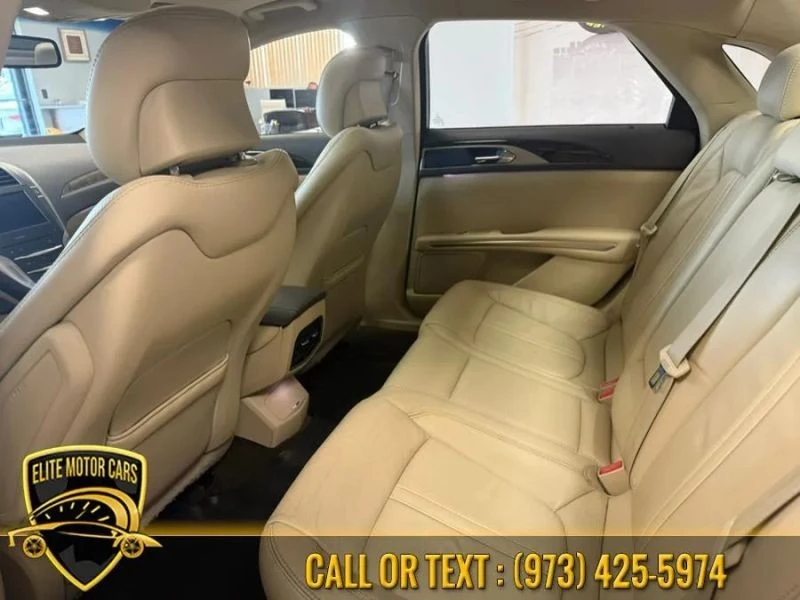 2015 Lincoln MKZ - Image 10 of 12