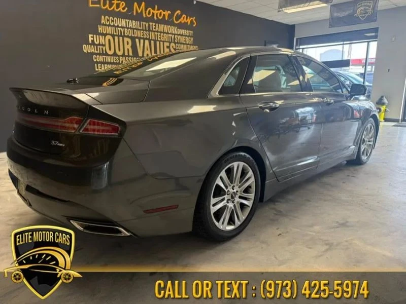 2015 Lincoln MKZ - Image 5 of 12
