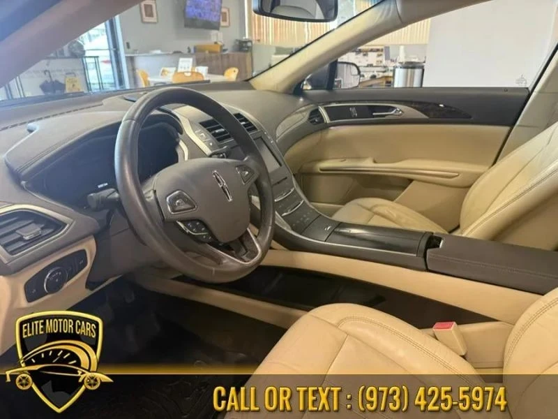 2015 Lincoln MKZ - Image 8 of 12