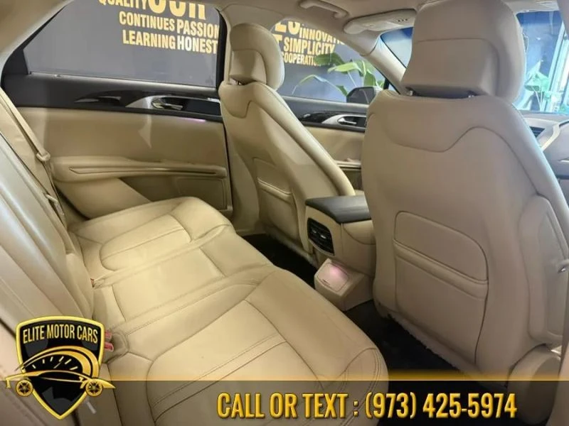 2015 Lincoln MKZ - Image 11 of 12