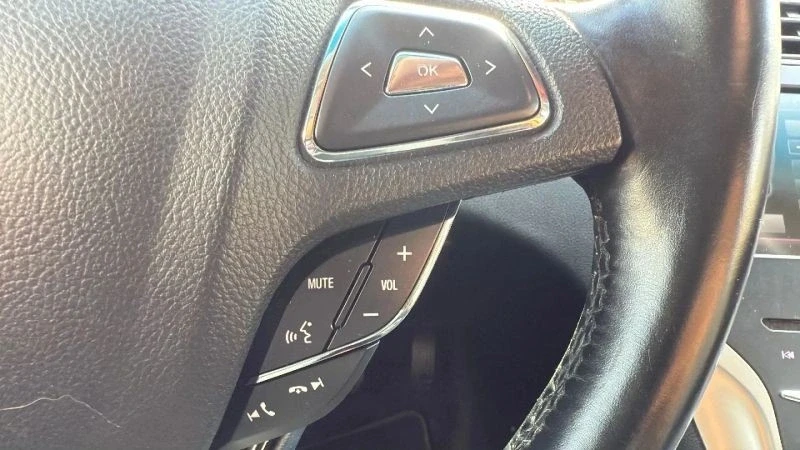 2015 Lincoln MKZ - Image 11 of 12