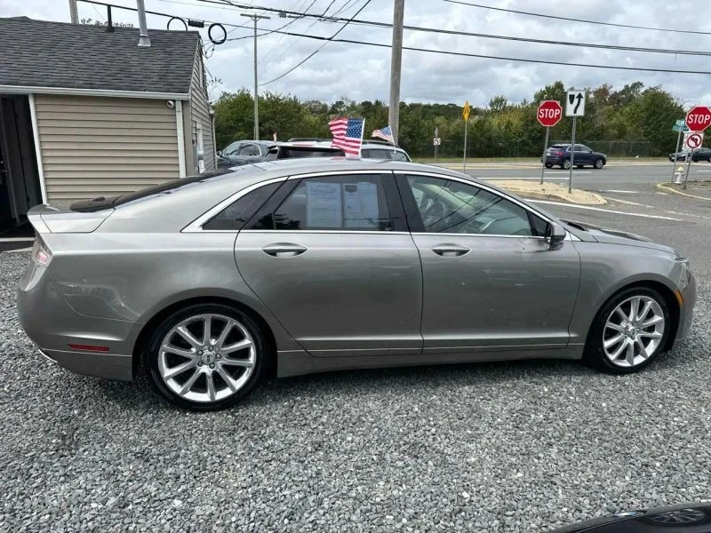 2015 Lincoln MKZ - Image 6 of 12