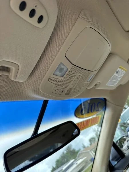 2015 Lincoln MKZ - Image 12 of 12
