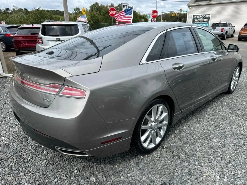2015 Lincoln MKZ - Image 5 of 12