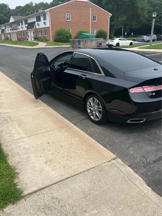 2015 Lincoln MKZ - Image 4 of 21