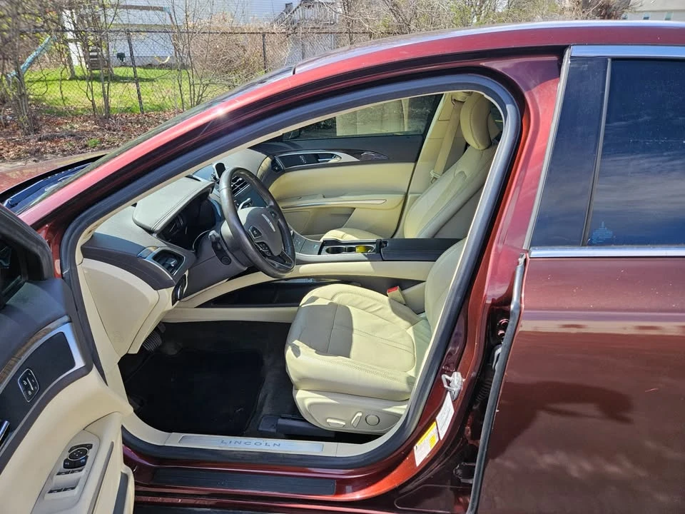 2015 Lincoln MKZ - Image 9 of 20