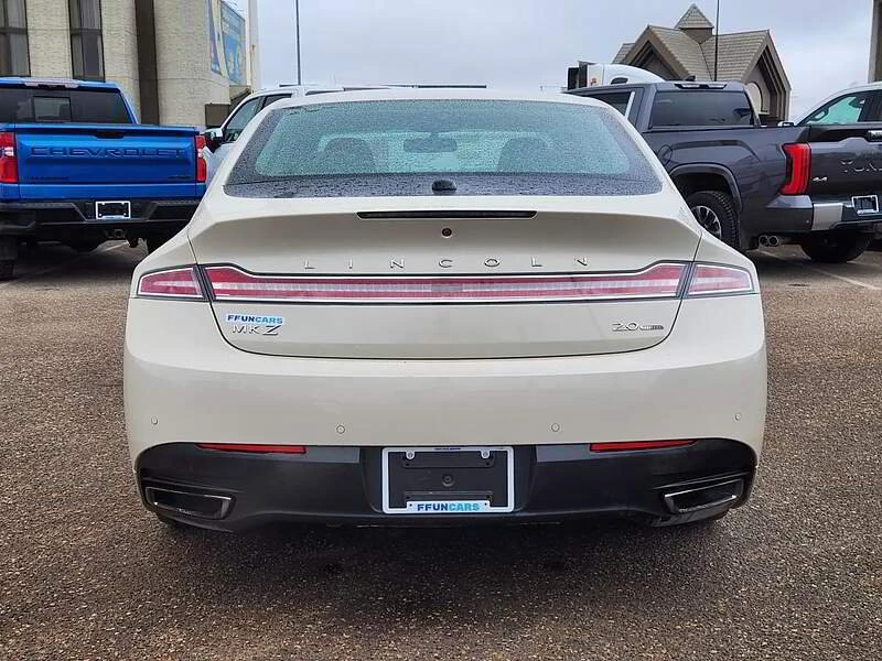 2015 Lincoln MKZ - Image 4 of 9