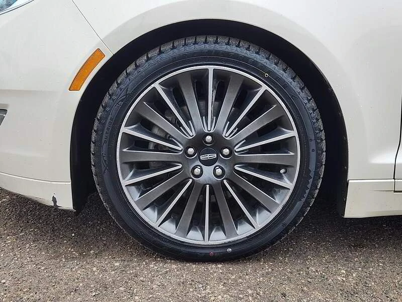 2015 Lincoln MKZ - Image 6 of 9