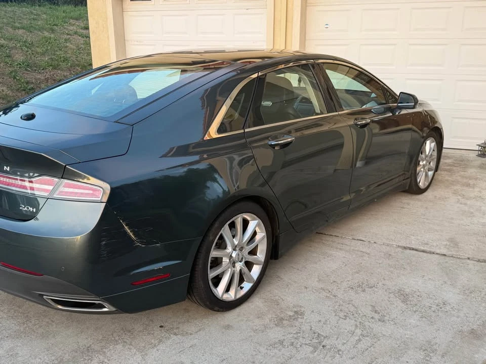 2015 Lincoln MKZ - Image 4 of 12