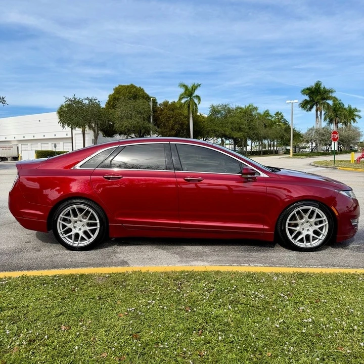 2015 Lincoln MKZ - Image 8 of 21