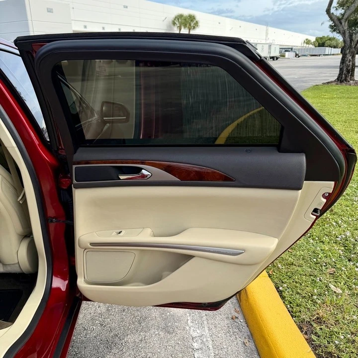 2015 Lincoln MKZ - Image 20 of 21