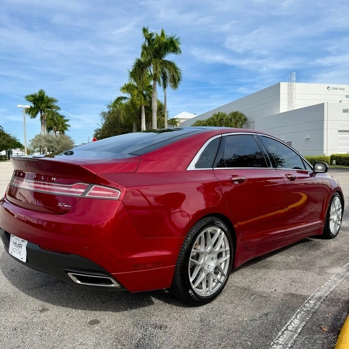 2015 Lincoln MKZ - Image 10 of 21