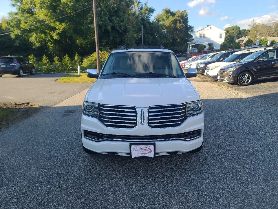 2015 Lincoln Navigator 3rd Gen - Image 2 of 21