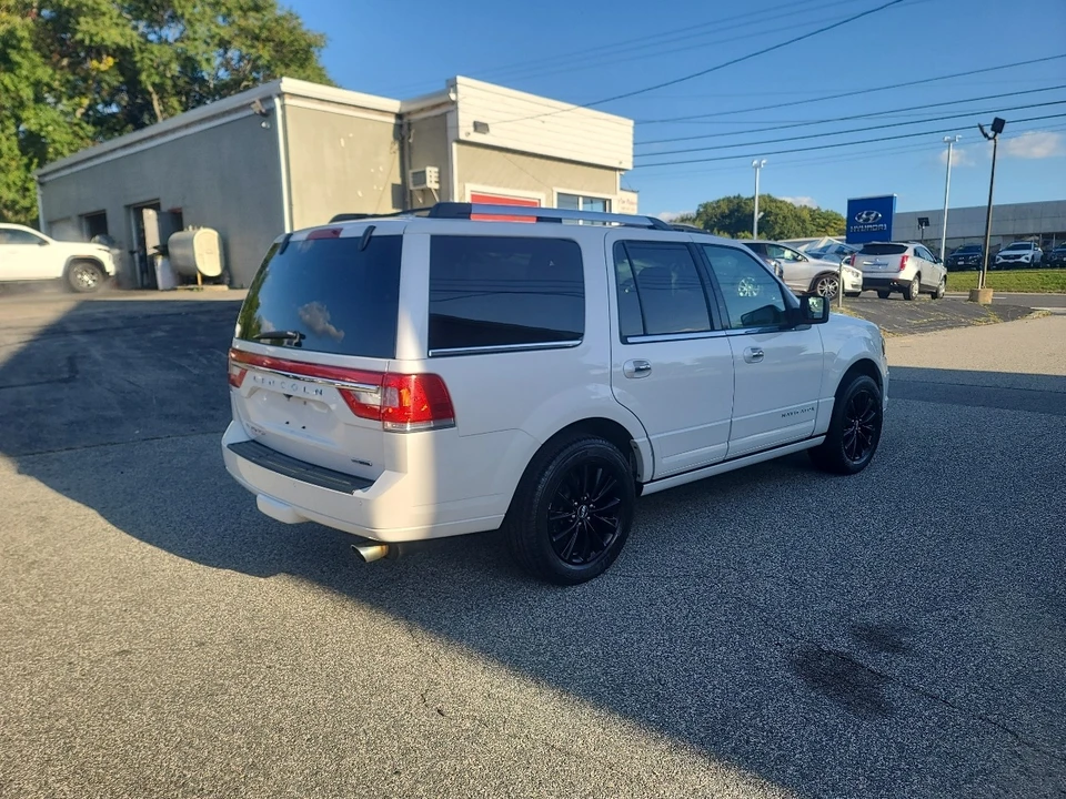 2015 Lincoln Navigator 3rd Gen - Image 7 of 21