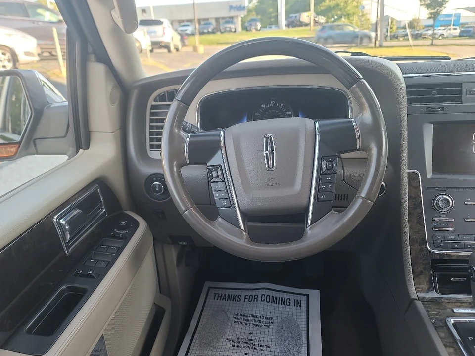 2015 Lincoln Navigator 3rd Gen - Image 17 of 21