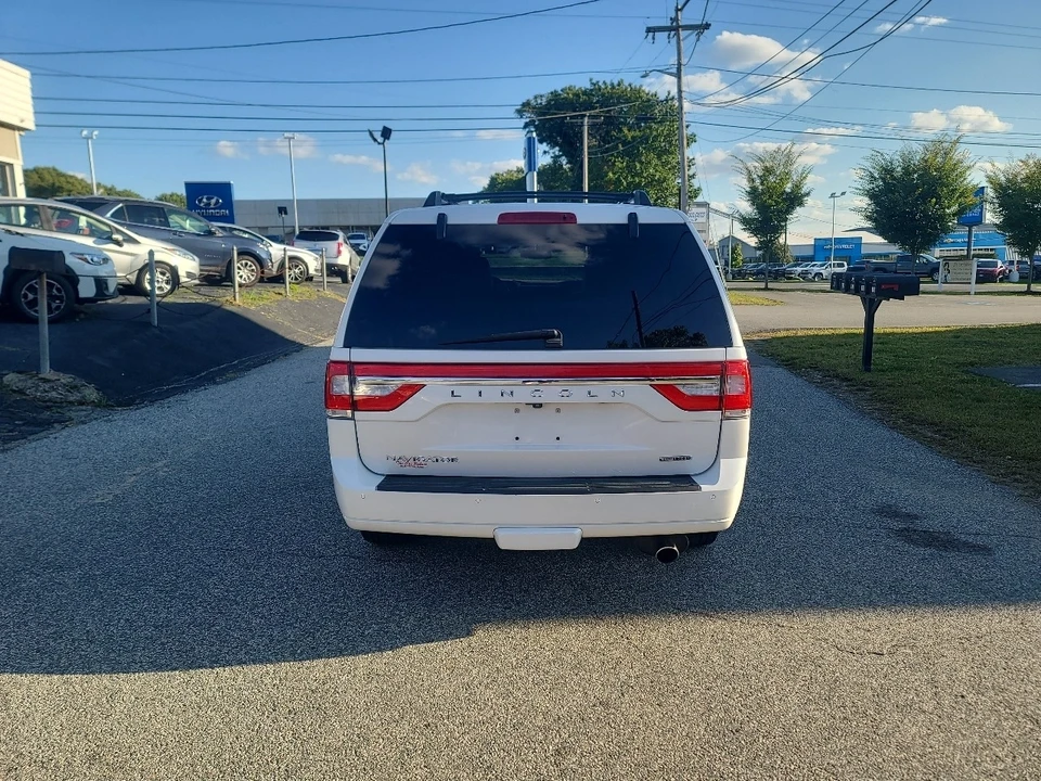 2015 Lincoln Navigator 3rd Gen - Image 6 of 21