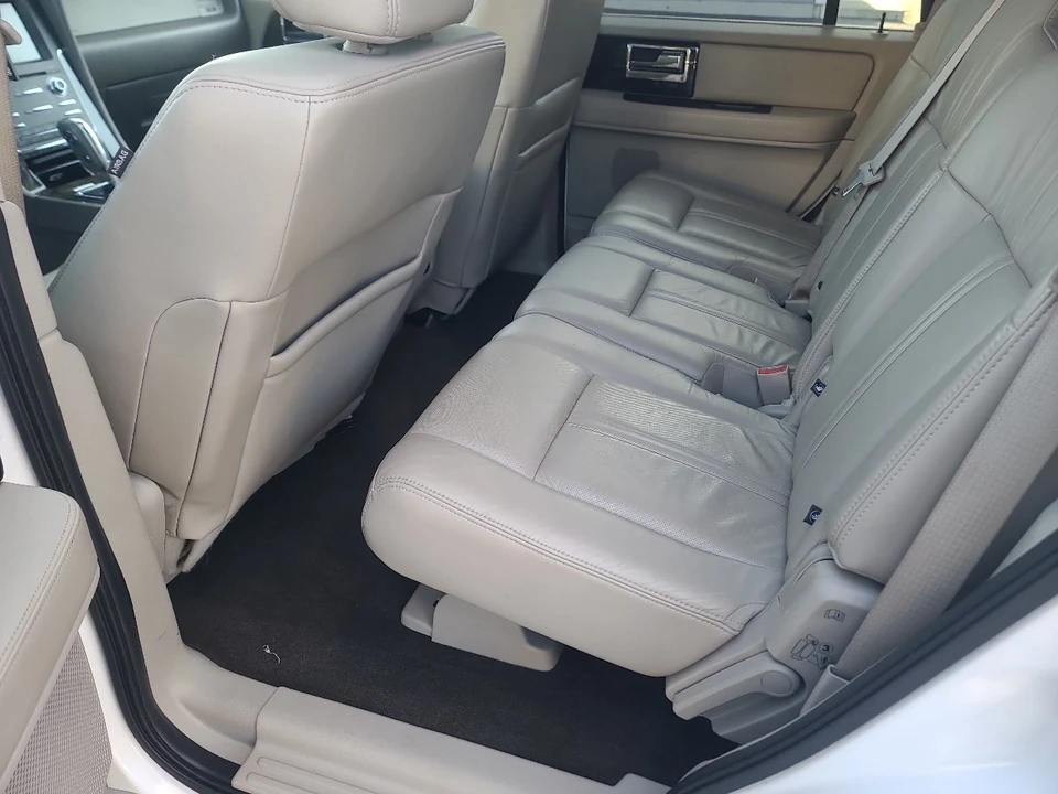 2015 Lincoln Navigator 3rd Gen - Image 11 of 21