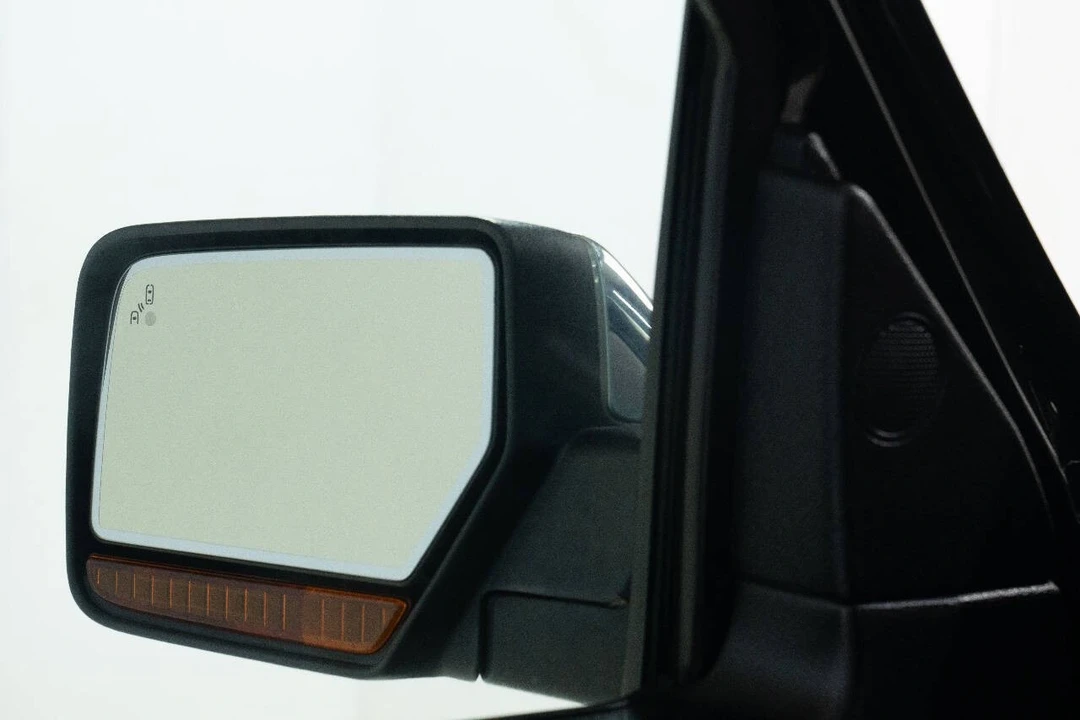2015 Lincoln Navigator 3rd Gen - Image 12 of 12