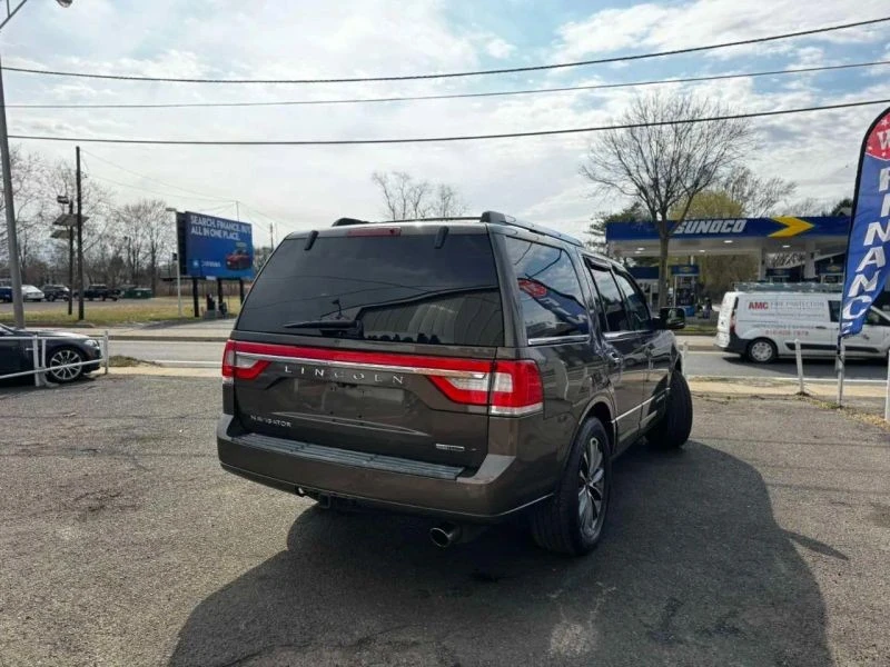 2015 Lincoln Navigator 3rd Gen - Image 12 of 12