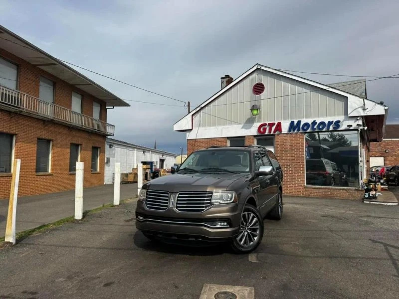 2015 Lincoln Navigator 3rd Gen - Image 2 of 12