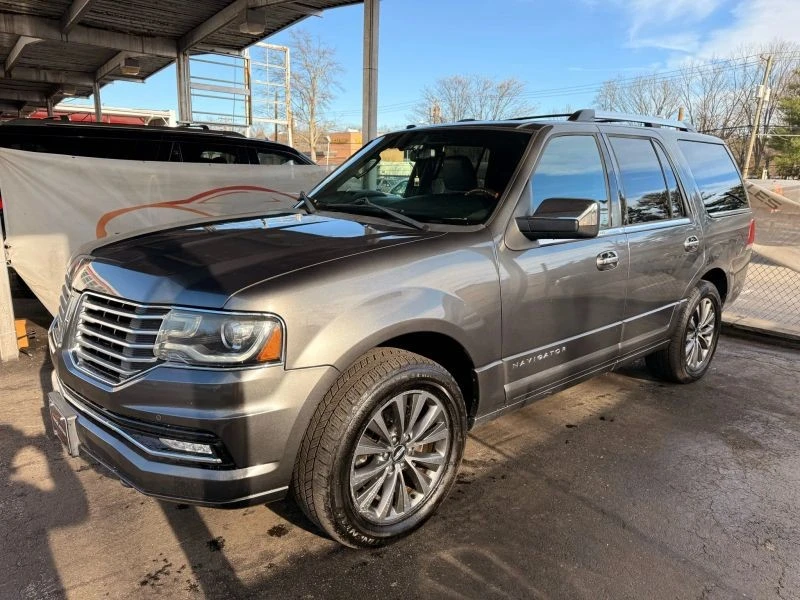 2015 Lincoln Navigator 3rd Gen - Image 8 of 12