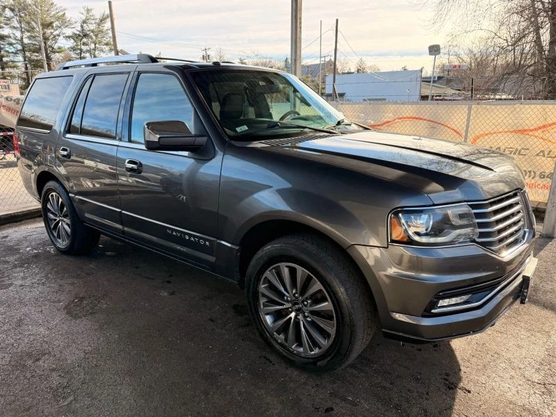 2015 Lincoln Navigator 3rd Gen - Image 7 of 12