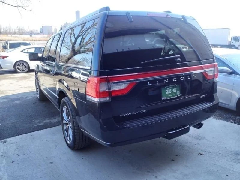 2015 Lincoln Navigator 3rd Gen - Image 6 of 12