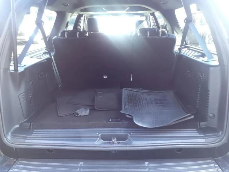 2015 Lincoln Navigator 3rd Gen - Image 9 of 12