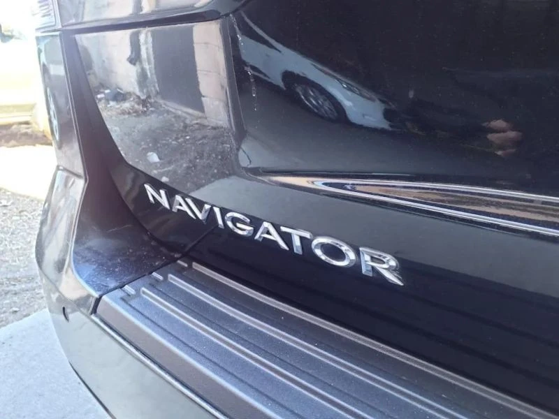 2015 Lincoln Navigator 3rd Gen - Image 7 of 12