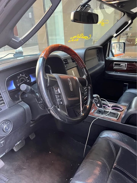2015 Lincoln Navigator 3rd Gen - Image 7 of 17