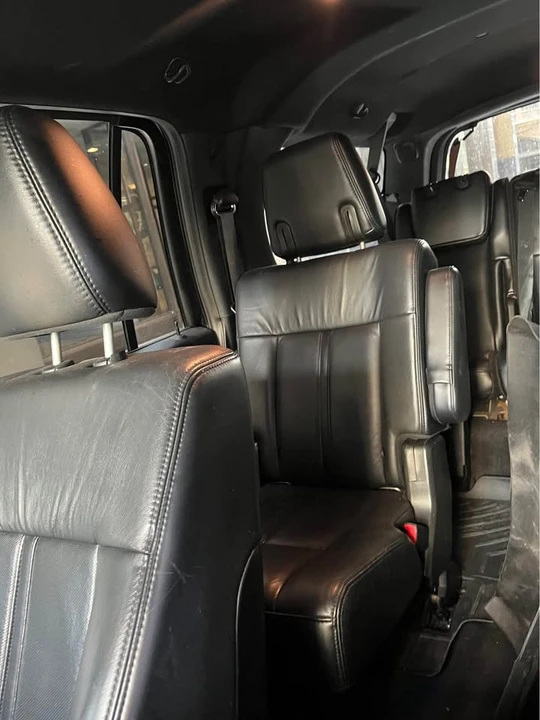 2015 Lincoln Navigator 3rd Gen - Image 9 of 17