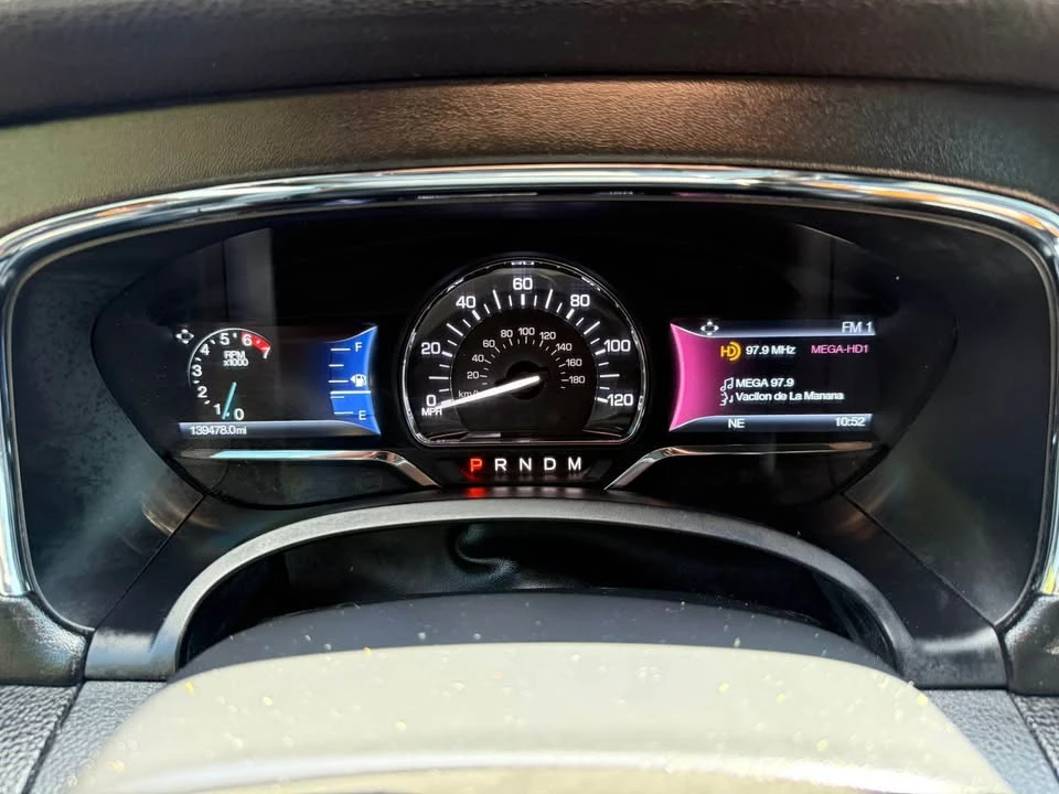 2015 Lincoln Navigator - Image 5 of 8