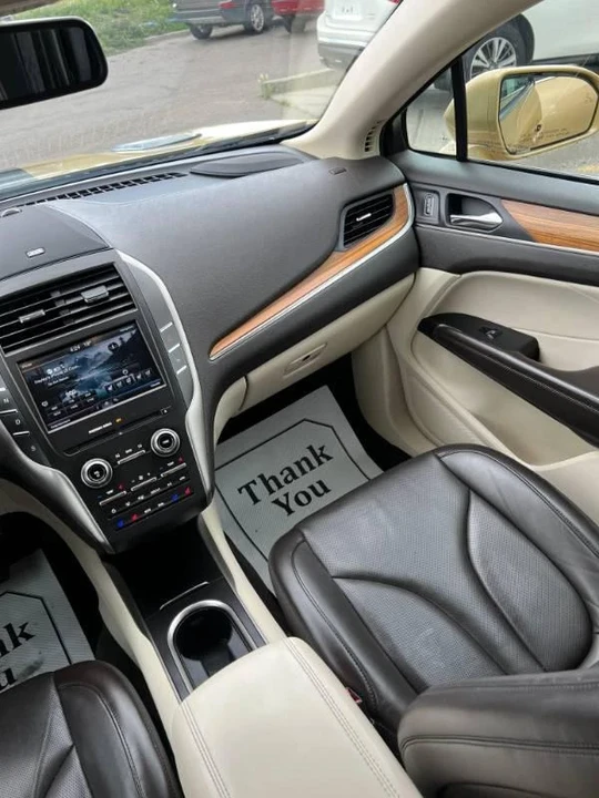 2015 Lincoln MKC - Image 11 of 20