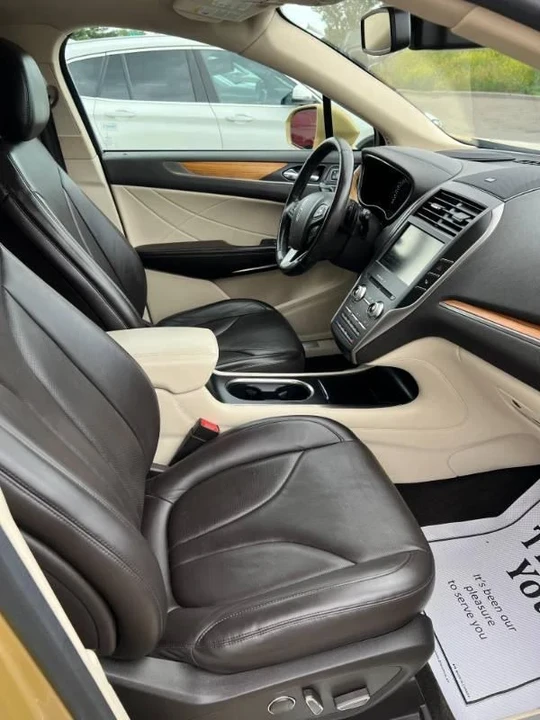 2015 Lincoln MKC - Image 15 of 20