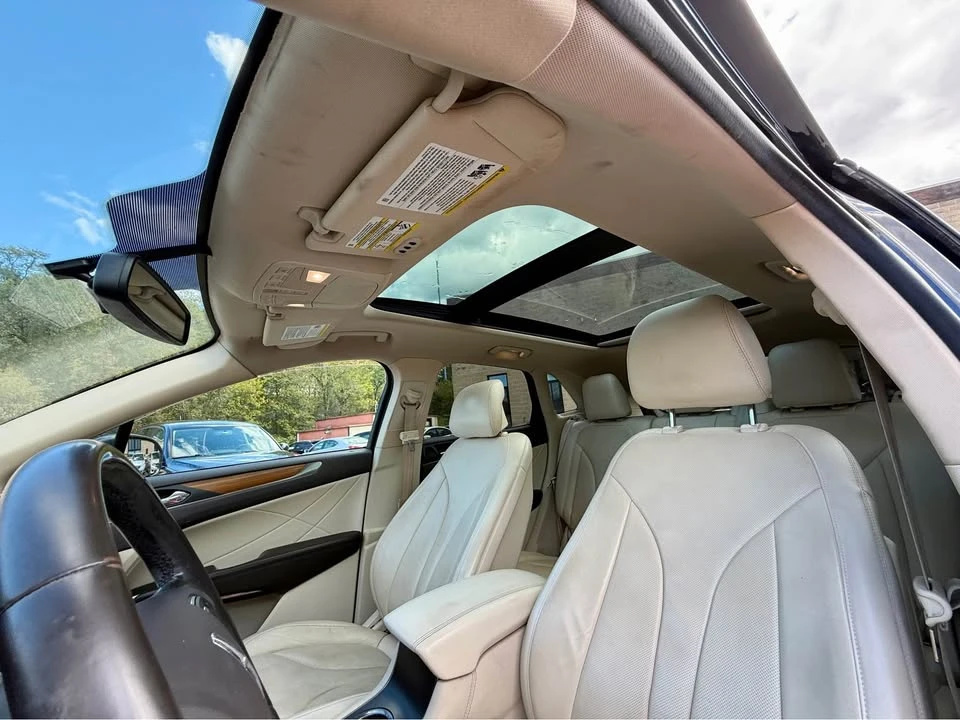 2015 Lincoln MKC - Image 12 of 17