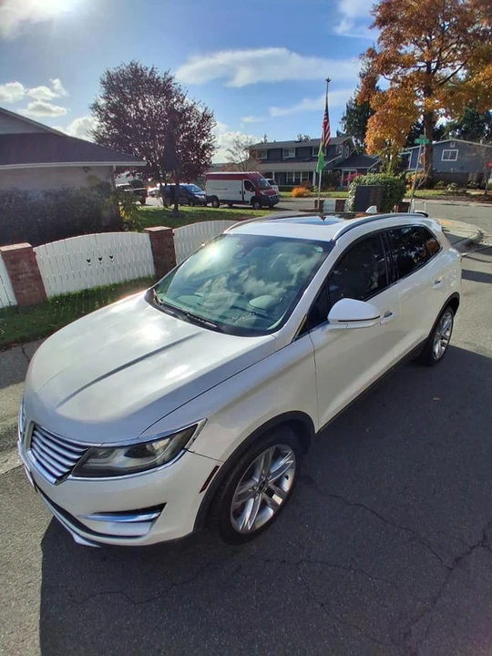 2015 Lincoln MKC - Image 4 of 17