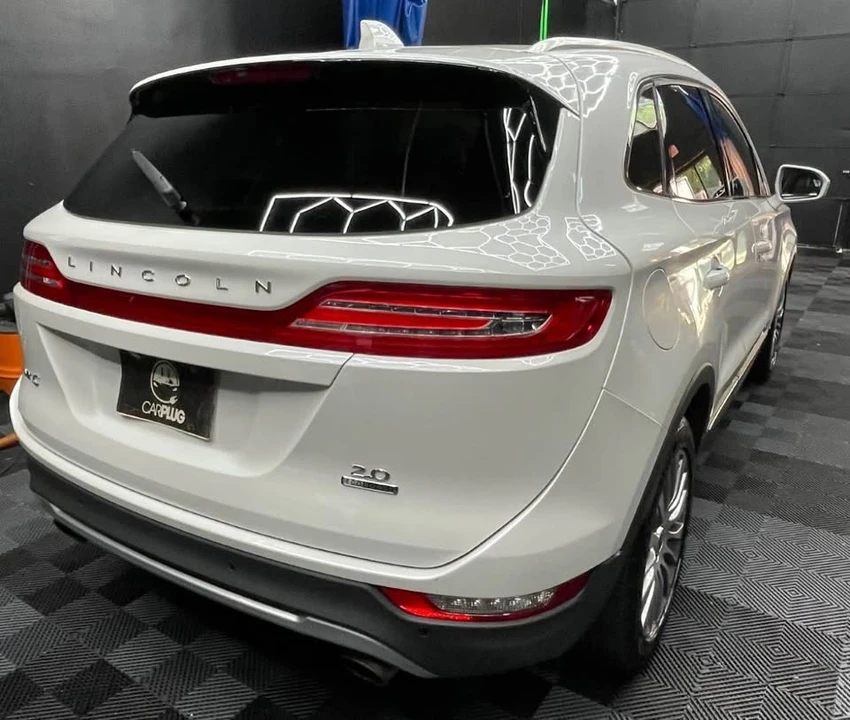 2015 Lincoln MKC - Image 3 of 10