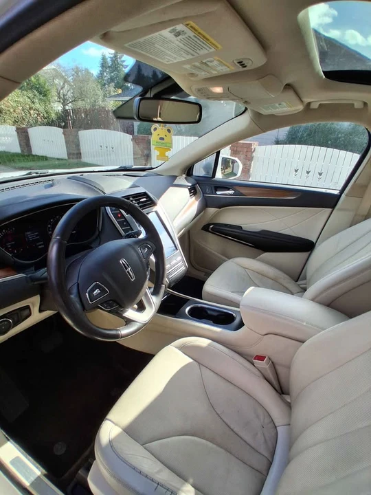 2015 Lincoln MKC - Image 9 of 16