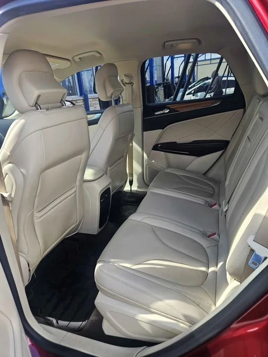 2015 Lincoln MKC - Image 4 of 15