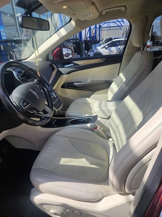 2015 Lincoln MKC - Image 5 of 15
